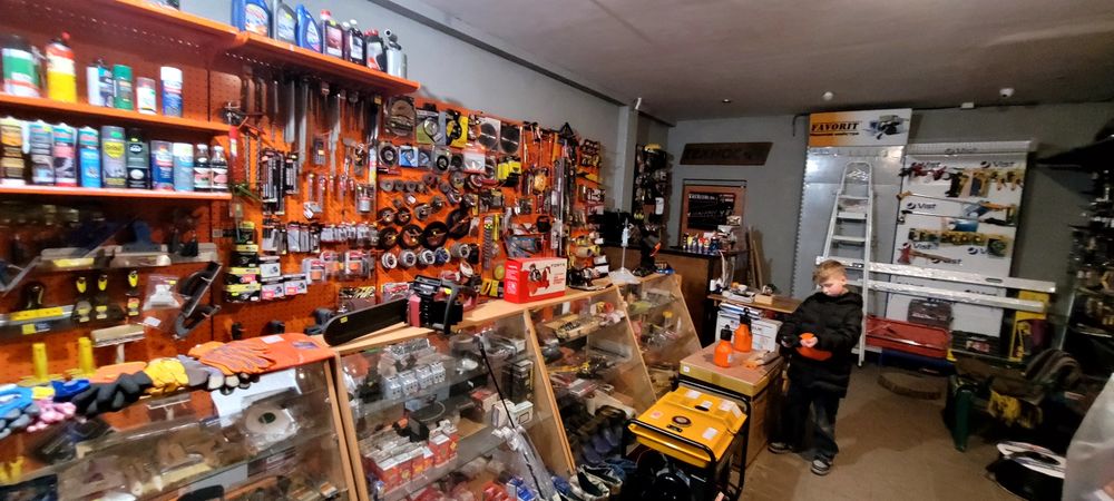 Продам магазин бытовой техники и товаров