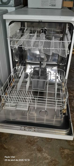 Máquina de lavar loiça AEG