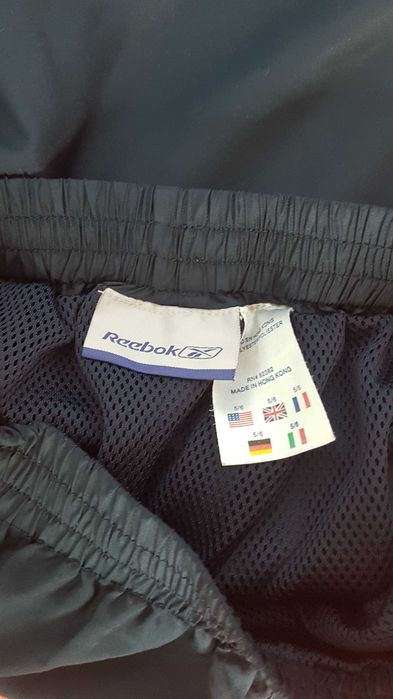 Spodnie dla chłopca firmy reebok w bardzo dobrym stanie.
