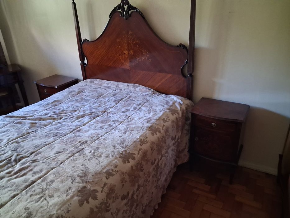 Mobilia de quarto D.Maria