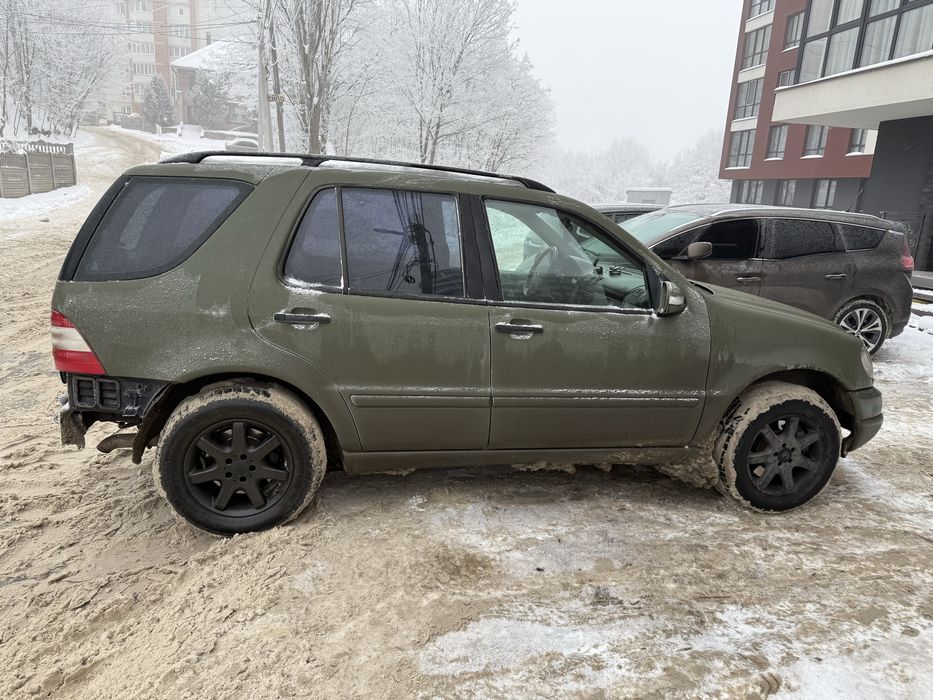 Авто для військових.