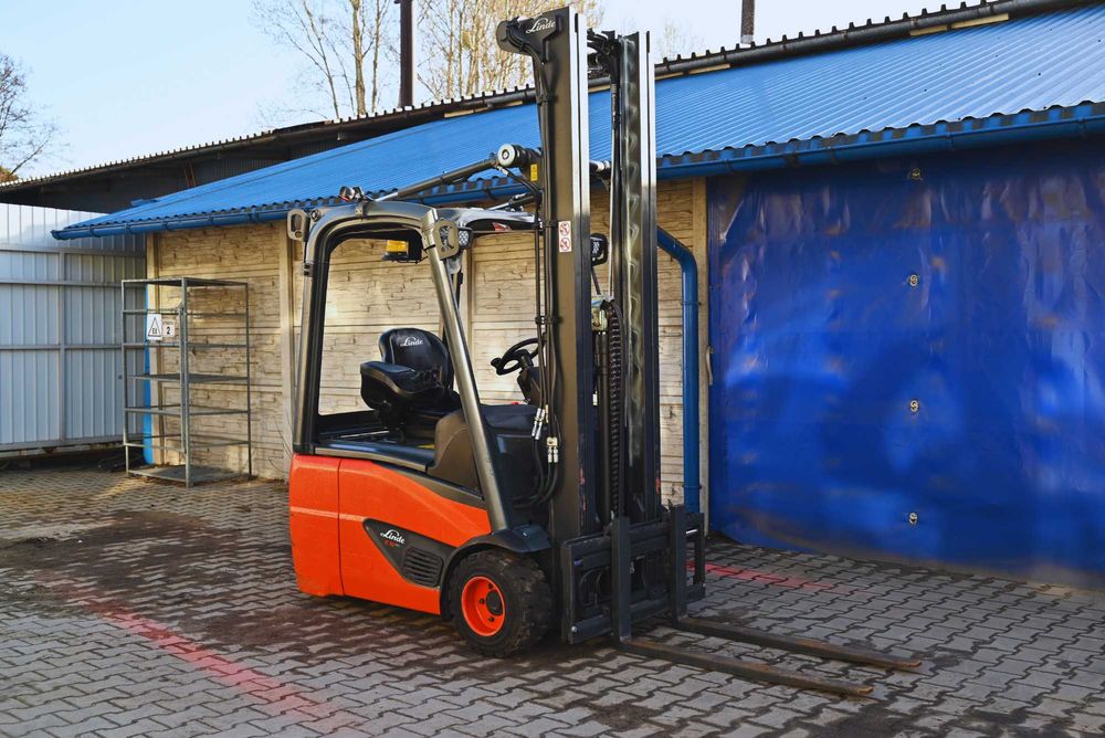 Wózek widłowy Linde E16C-02 Triplex 607 cm 2016 rok 5863mth FHP 472