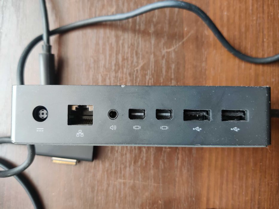 Док-станція Microsoft Model 1661 з БЖ (15V / 6.0A)