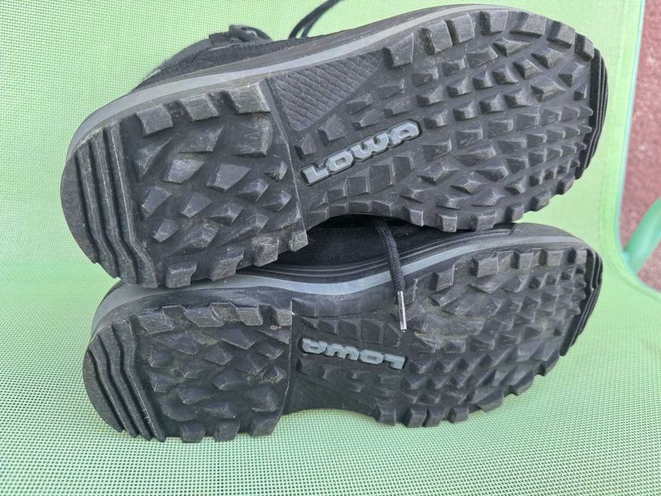 кожаные зимние ботинки сапоги Лова Lowa Goretex р. 41 валенки 26.5 см