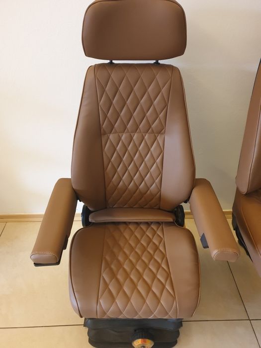 Tapicer Samochodowy Naprawa Tapicerki Renowacja Foteli Skóry