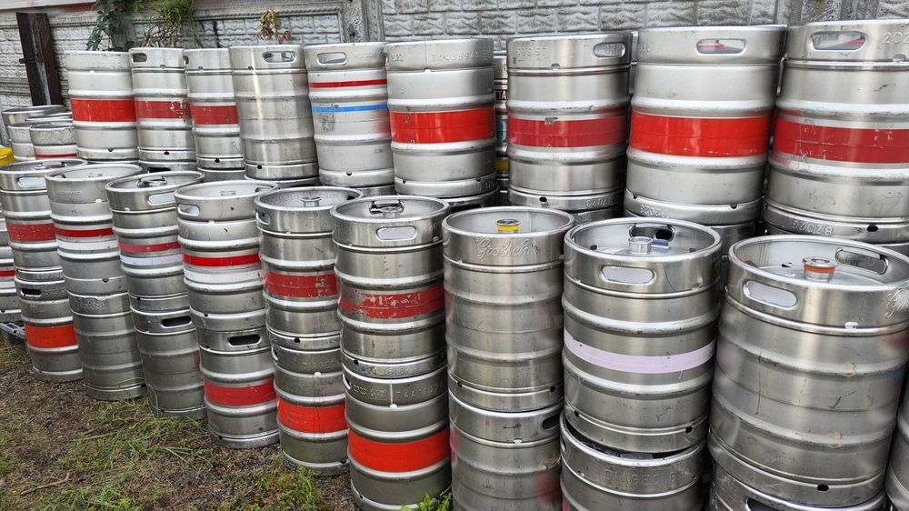 Beczki 50l jak nowe 2025 rok