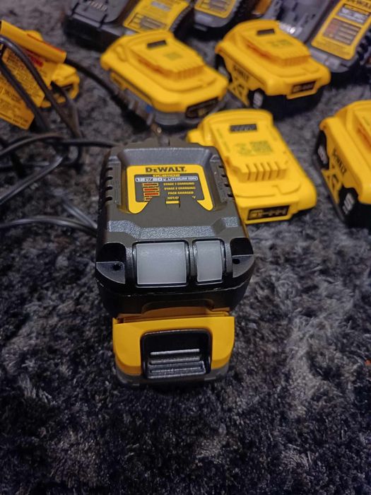 Зарядное устройство, аккумулятор Dewalt (DCB115-107-112-1106-1104-118)