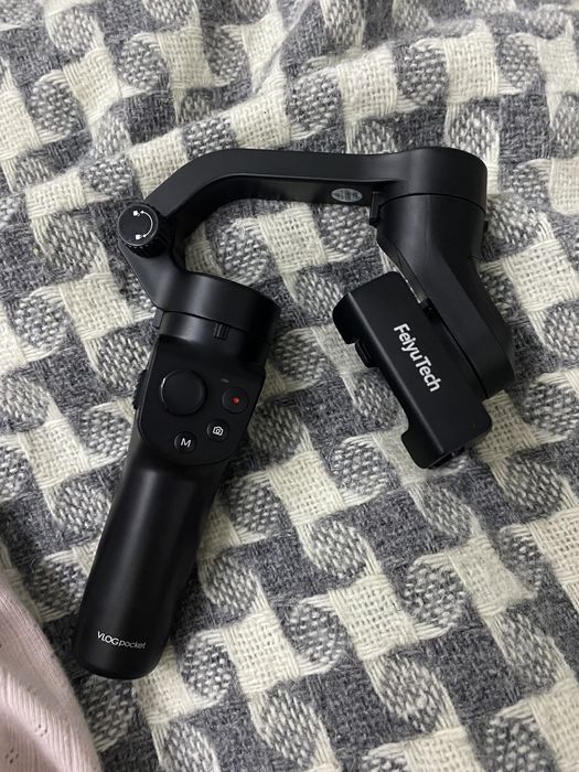 Стабілізатор відеозйомки FeiyuTech VLOG Pocket 2