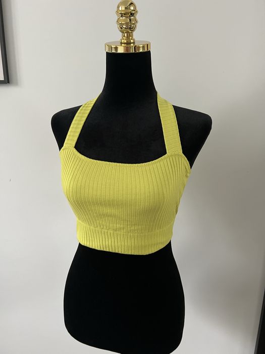 Żółta, krótka bluzka, crop top, biustonosz, stanik, prążki, Etam, L