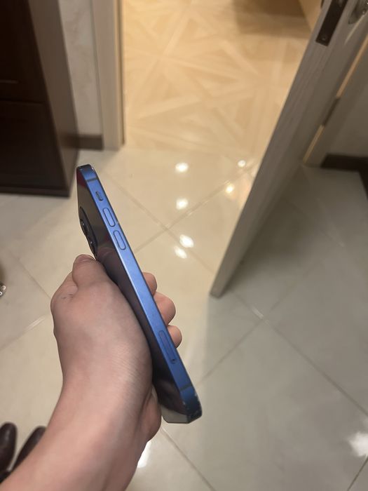iPhone 12 64GB Blue — Neverlock, все працює