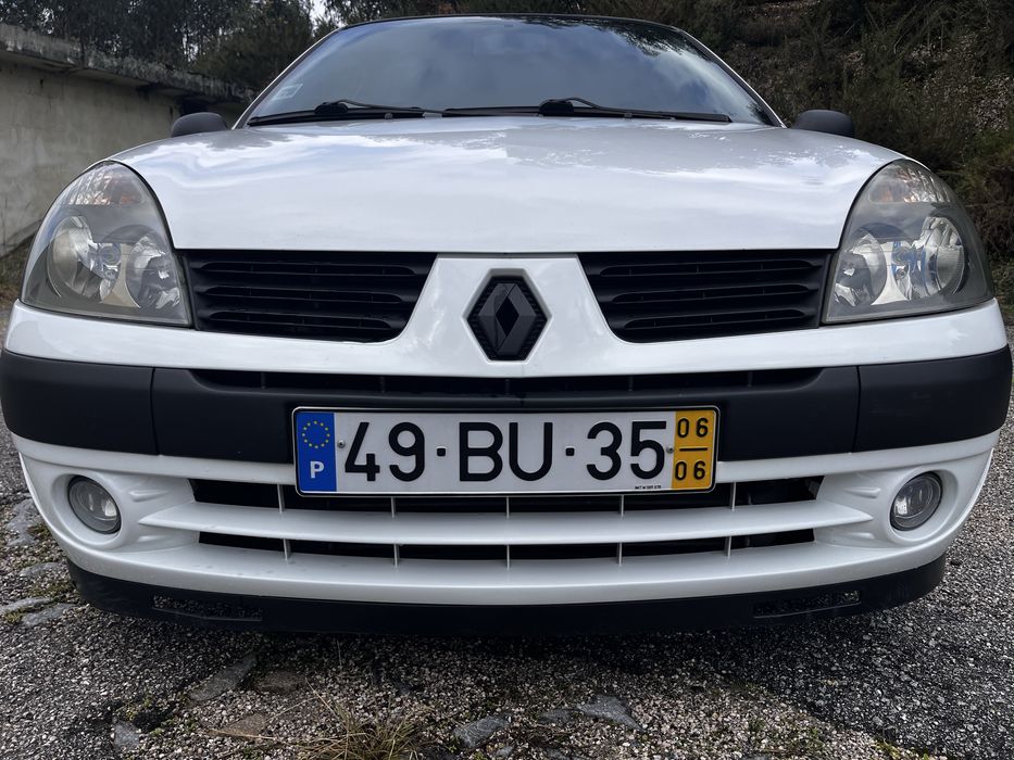 Renault clio   2