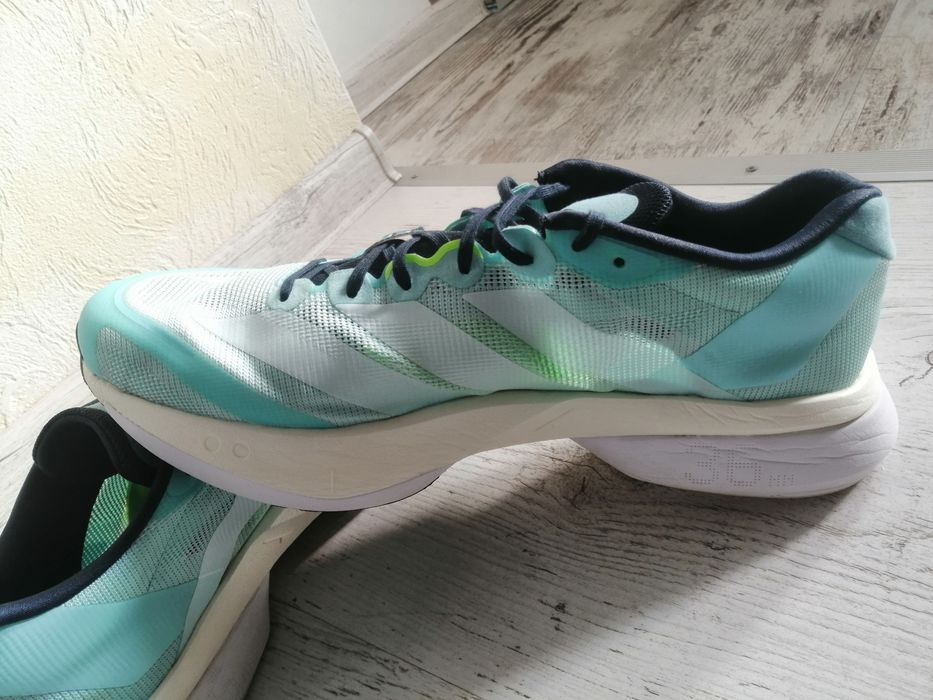 Чоловічі бігові кросівки Adidas Adizero Boston 13