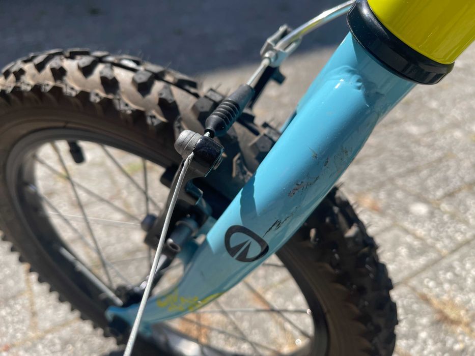 Bicicleta INFANTIL - Ótimo estado