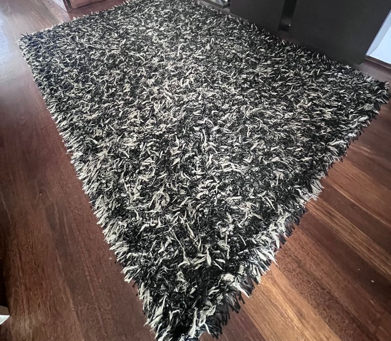 Tapete pelo comprido 2,85m x 2,00m