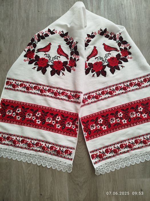 Продам вишитий рушник