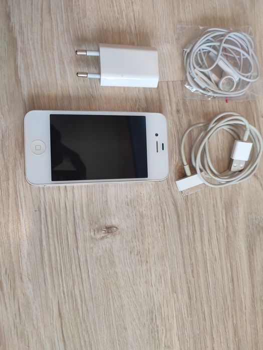Telefon iPhone 4S