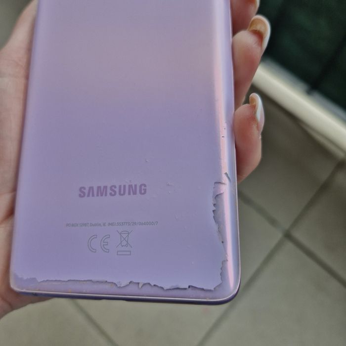 Samsung S20FE uzywany ładny stan