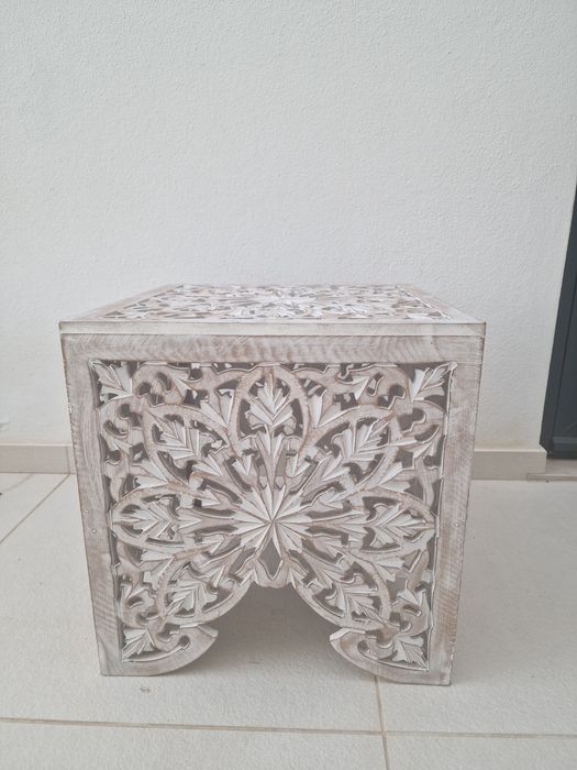 Mesa de apoio chique estilo rústico