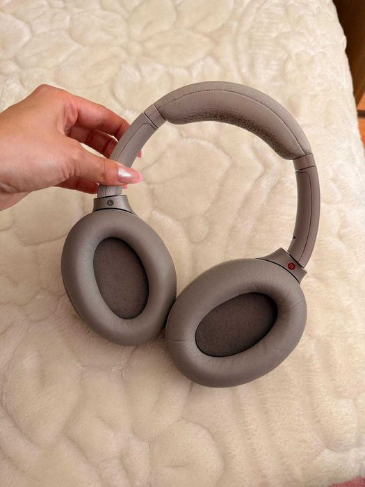 Headphones Sony WH-100XM4