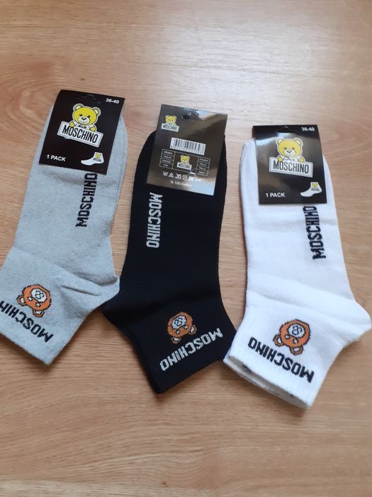 Skarpety Moschino 3 pack rozmiar 36-40