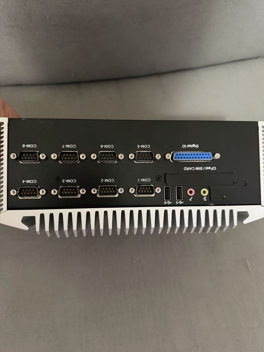 PC Industrial Advantech ARK-3500 Fanless