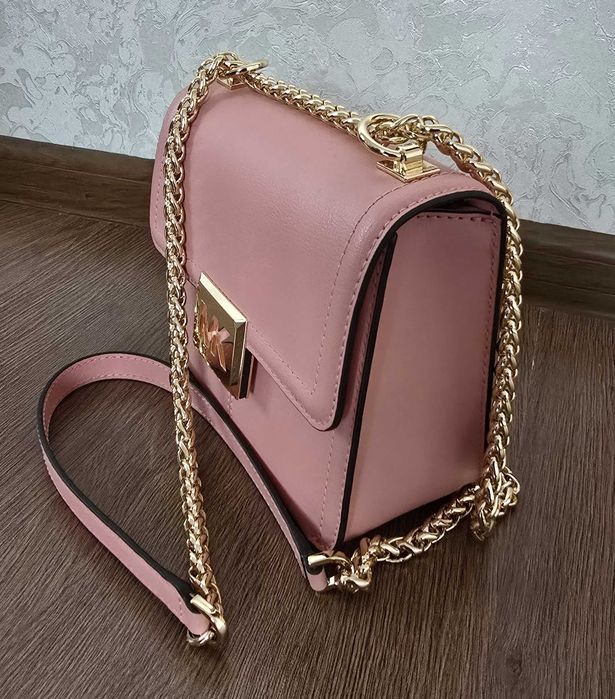 Нова сумка Michael Kors модель Sonia Small Leather Shoulder Bag.