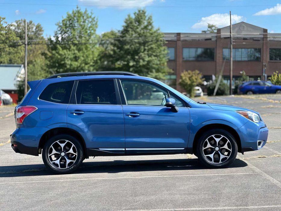 Subaru Forester Touring      2015