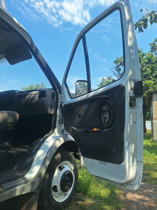 Продам Газель 3302