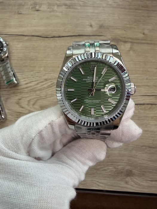 Rolex DateJust найбільший вибір