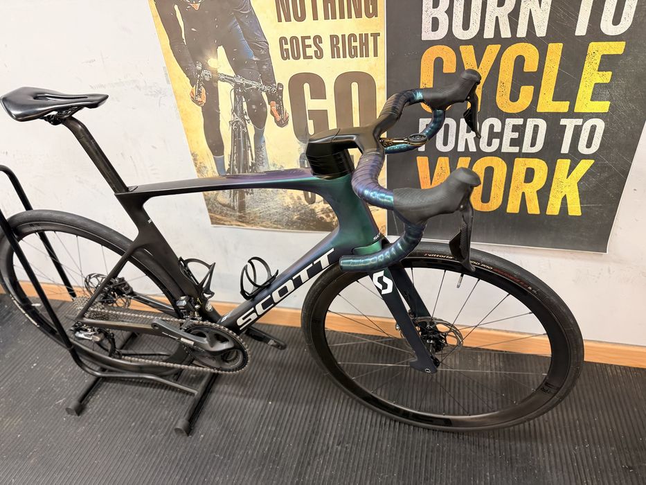 Scott Foil 30 tamanho 56