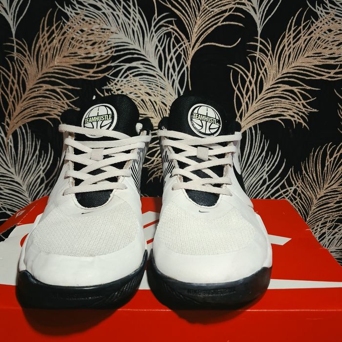 Кросівки кроссовки Nike в розмірах37.5 та 38.5