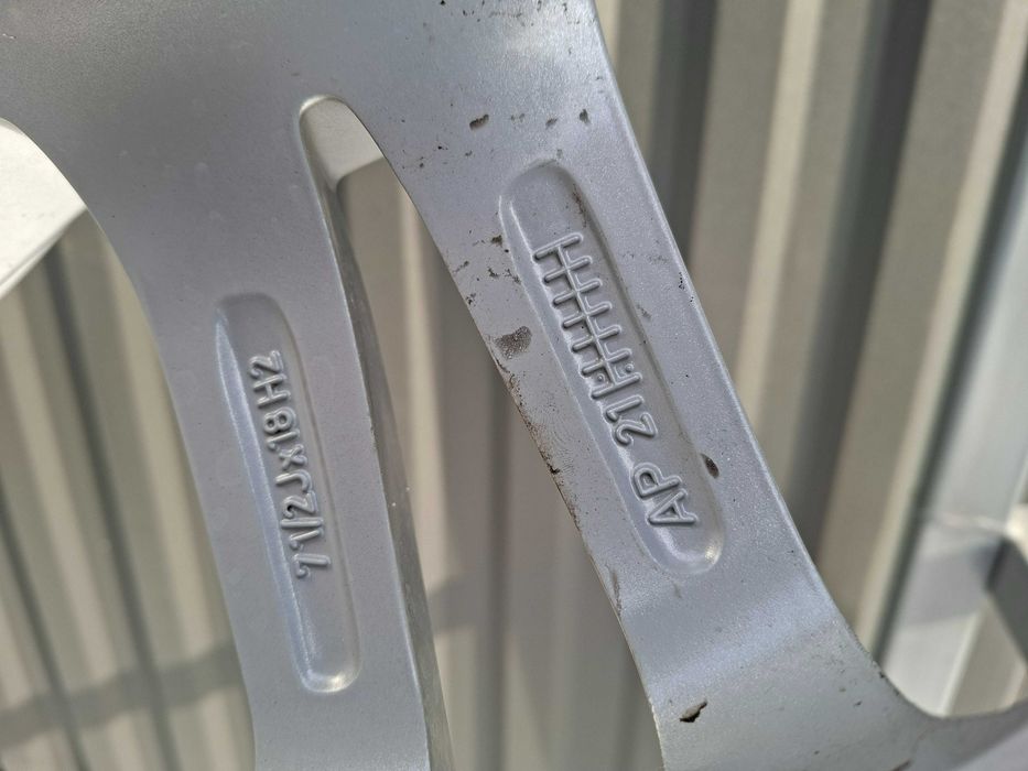 Диски Dezent 5/112 R18 8J ET44 Фольцваген Ауді  2021рік .