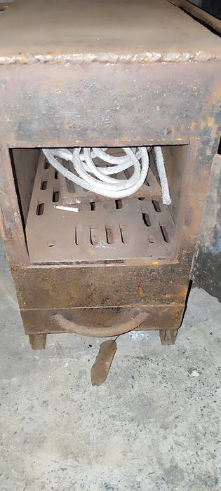 Продам буржуйку.
