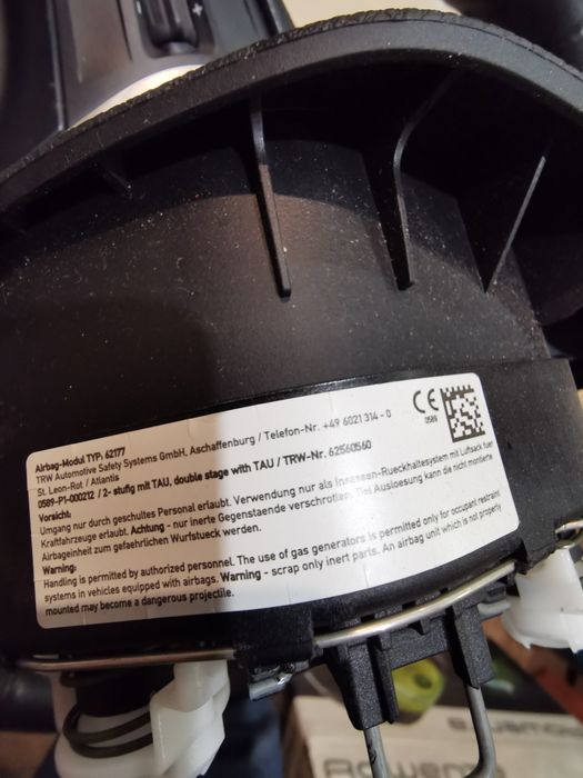 F30 2014 продам фари