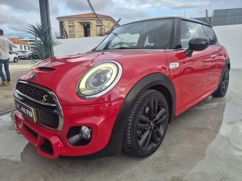 MINI 3 Portas Cooper SD Auto Desportiva