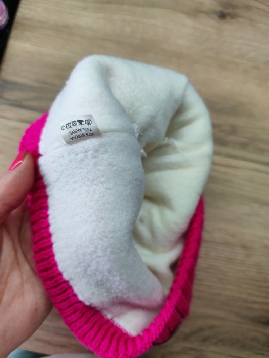 Czapka zimowa dla dziewczynki 110-116 r