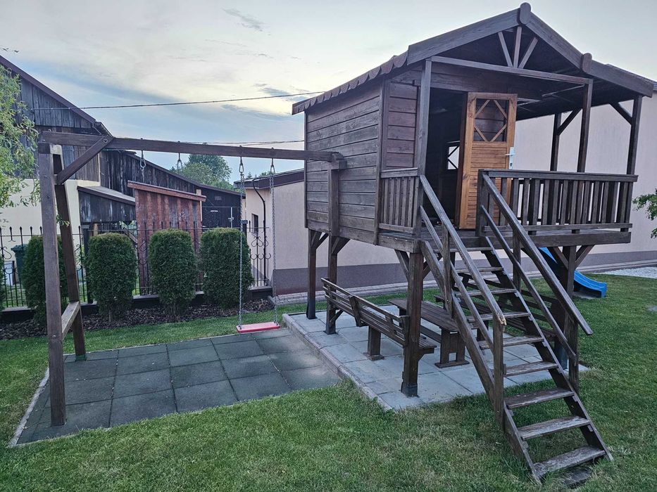 Domek drewniany dla dzieci