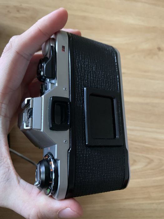 Плівковий зеркальний обьєктив фотоапарат Pentax me tokina