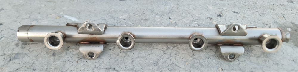 Паливна рампа для двигуна 1.4 турбо бензин