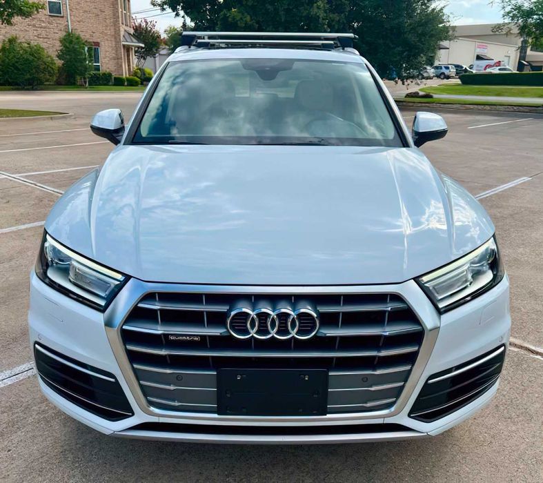 Audi Q5 Premium Plus      2020