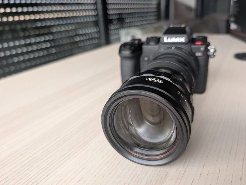 Lumix S5D+(18-40 mount L)+anamorphic lens