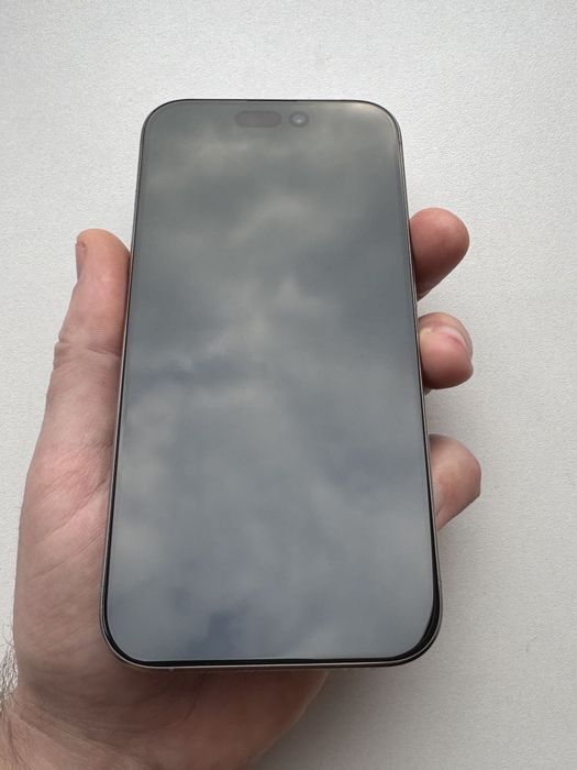 iPhone 15pro 128гб