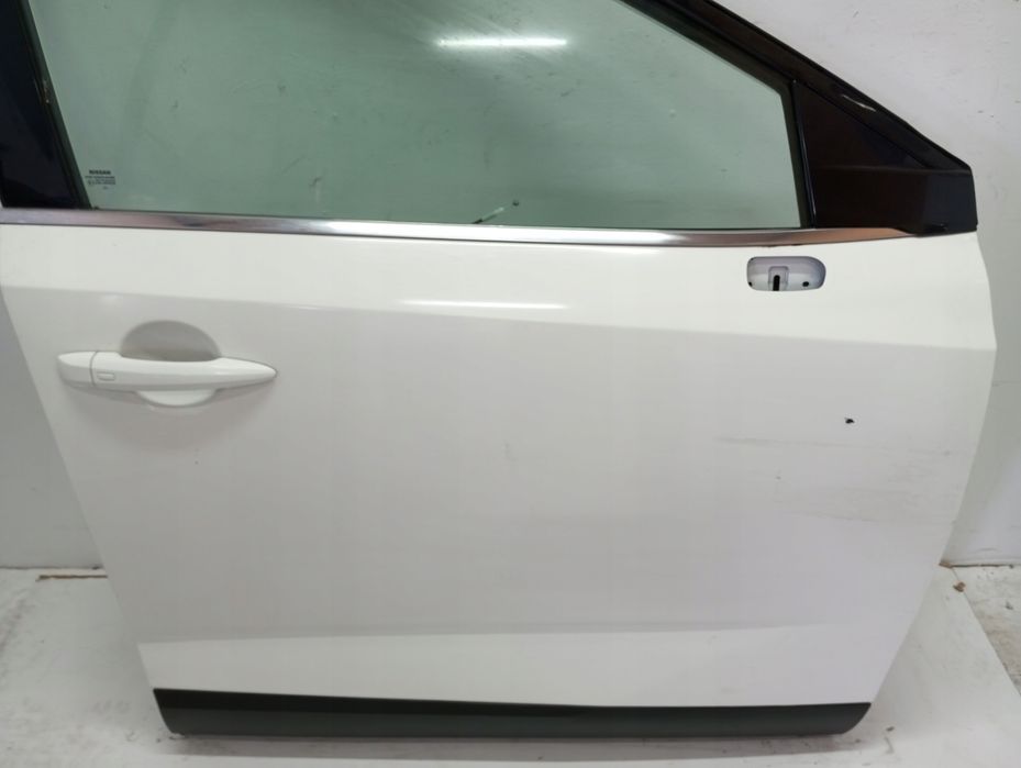 Drzwi Prawe Przednie Nissan Qashqai Iii J12 23R