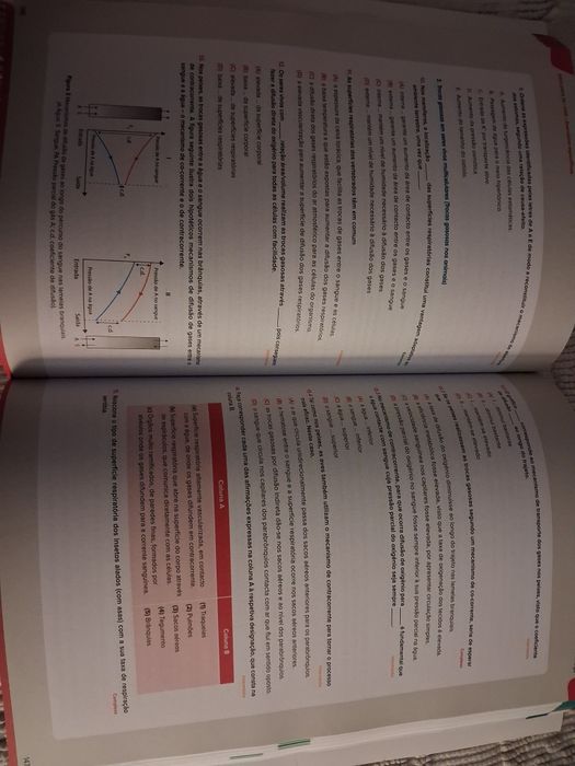 Livros de exame 11 ano biologia e fisica-quimica