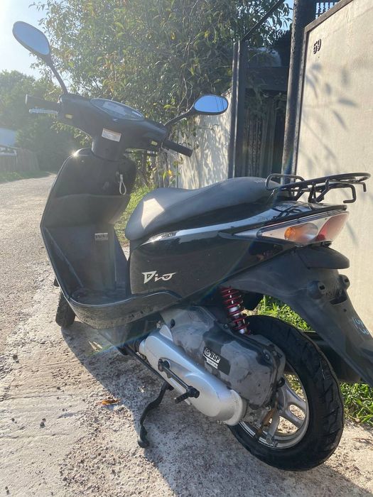 Скутер з контейнера Dio56 Dio 62