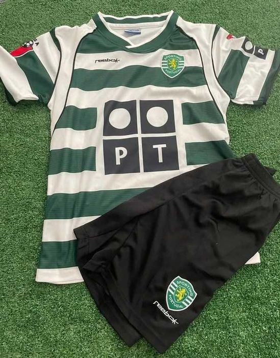 Conjuntos de futebol para criança