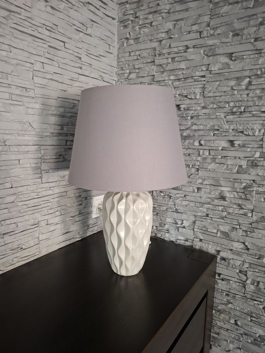 Lampa stolowa  do salonu, pokoju