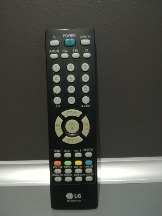 Witam, mam do sprzedania pilot do telewizora LG