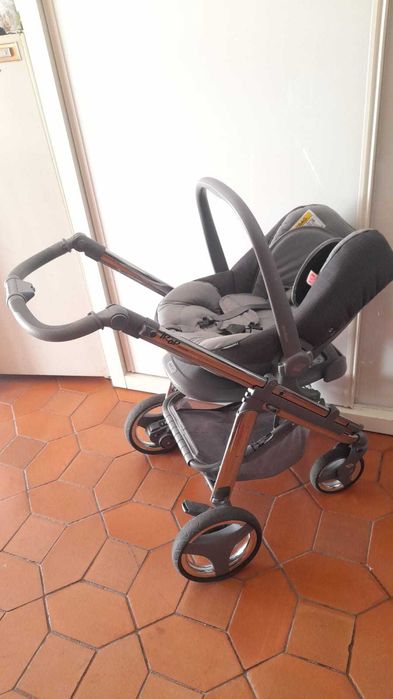 Vendo Trio Bébécar Ip-Op (alcofa + carrinho + ovo)