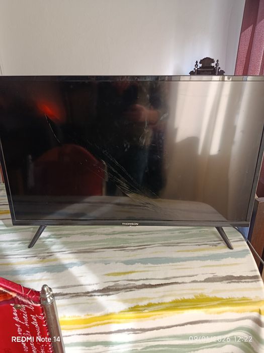 Tv Thomson 32 polegadas com avaria